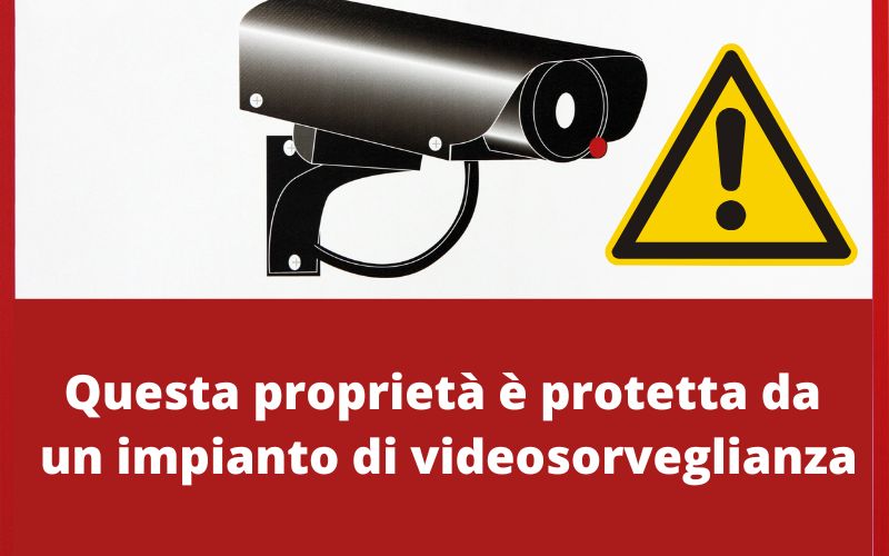 cartello di avviso per videosorveglianza