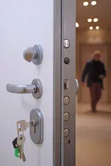 come manutenere la porta blindata