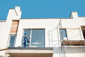 Manutenzione del balcone aggettante